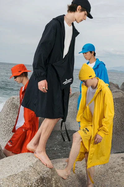 Look 15